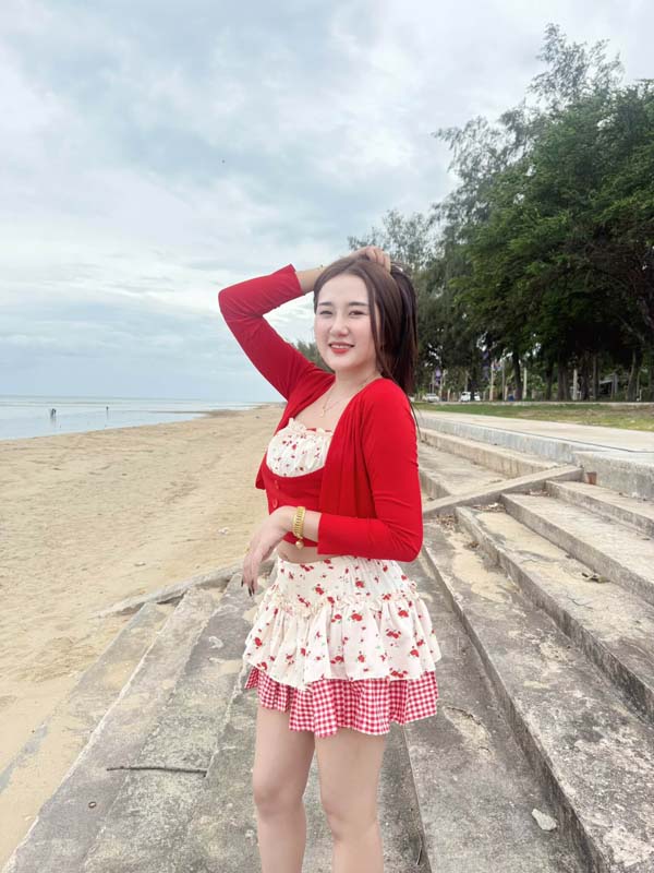Yui Areerat 5