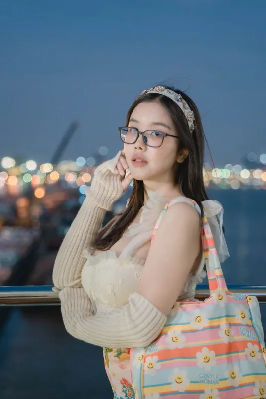 Noolyolo vk แจกวาร์ป นุ๊ก ปนิสรา สาวแว่น เบอร์ต้น งานดี เอวหวาน 18+ 45