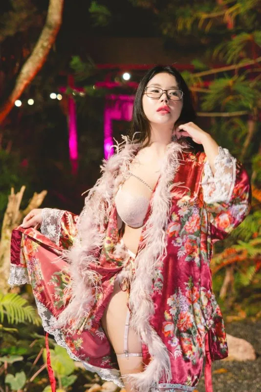 Noolyolo vk แจกวาร์ป นุ๊ก ปนิสรา สาวแว่น เบอร์ต้น งานดี เอวหวาน 18+ 48